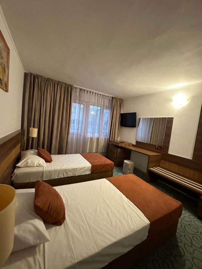 Garsoniere Aby Apartment Turnu Magurele Ngoại thất bức ảnh